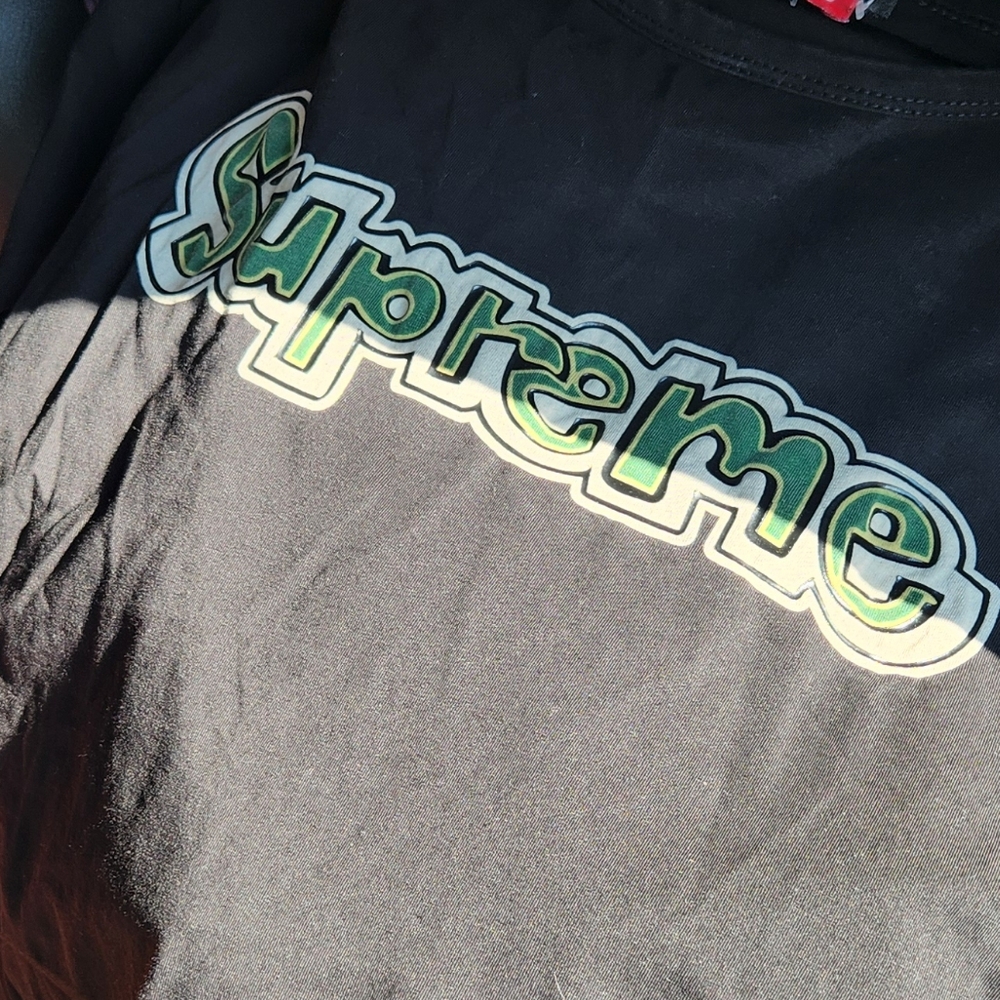 Supreme Black Top - Picture 3 of 7